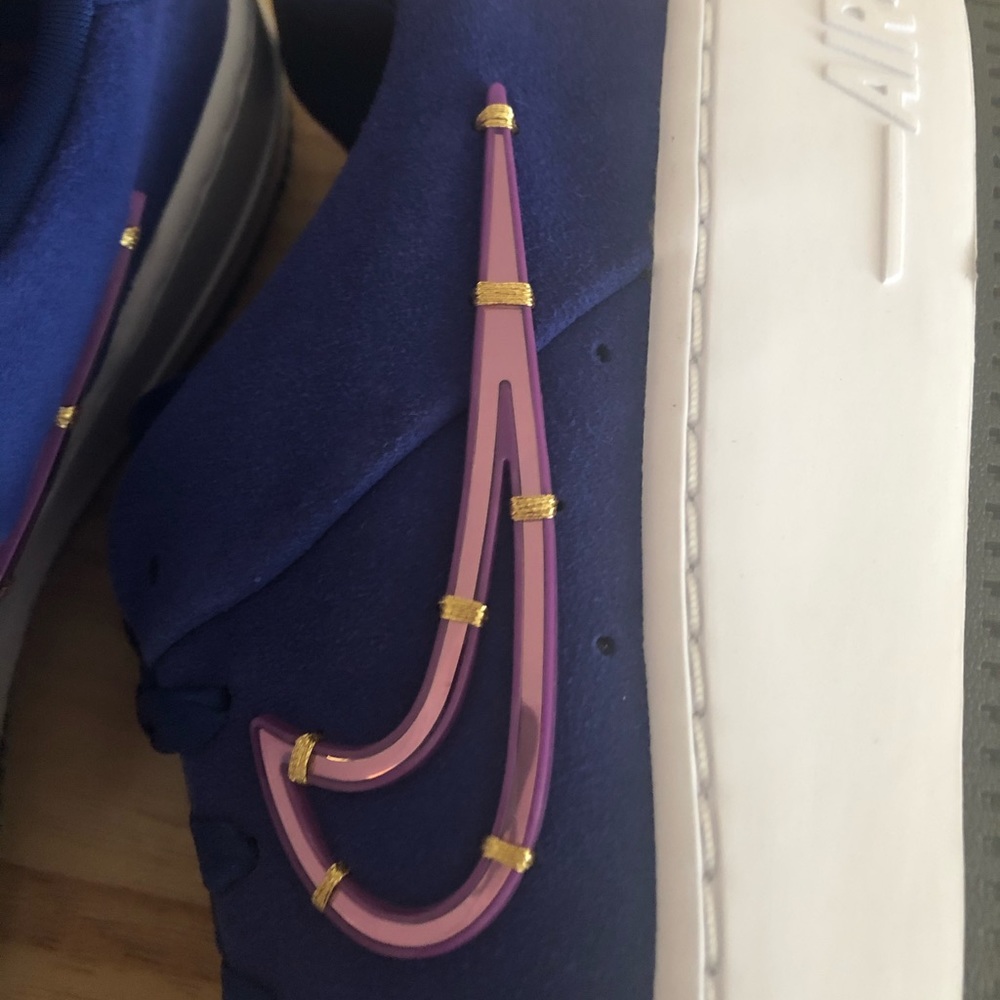 💙💖NIKE AIR FORCE 1 SNEAKERS - Picture 4 of 9